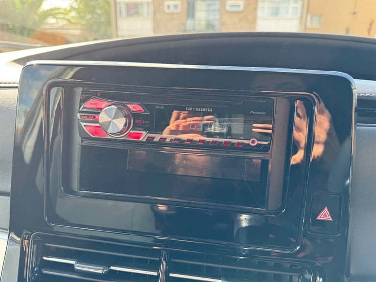 2019 Toyota Estima TOYOTA ESTIMA AERAS 4WD 2.4L AUTO 19-19 MPV 8 SEAT ULEZ FRESH IMPORT VERIFI MP...