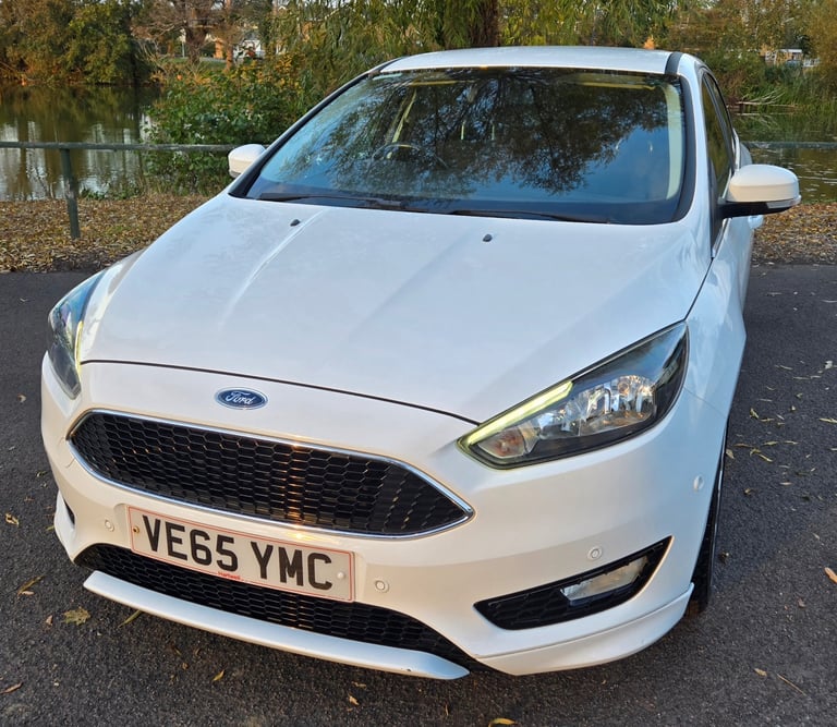 Ford, FOCUS, Hatchback, 2015, Manual, 999 (cc), 5 doors
