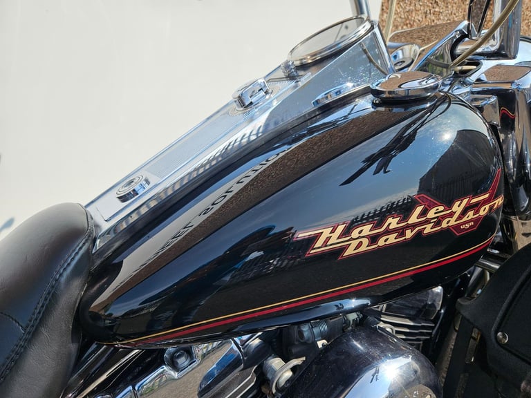 Harley-Davidson FLHR 1450 road king. Superb looking cruiser 