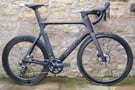 COST £4500. 2021 GIANT PROPEL ADVANCED PRO 1 DISC CARBON ROAD BIKE. SLR-1 CARBON WHEELS. MINT