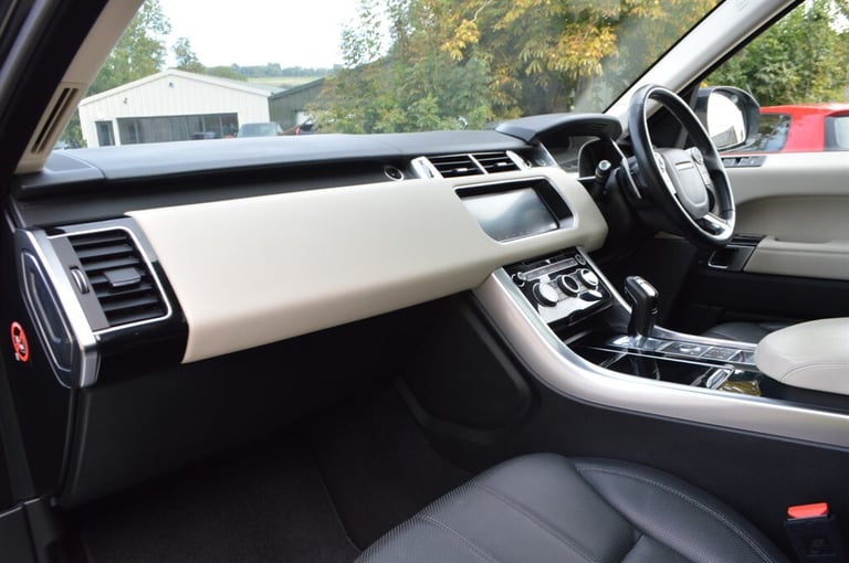 2017 Land Rover Range Rover Sport 3.0 SD V6 HSE Dynamic SUV 5dr Diesel Auto 4WD Euro 6 (s/s) (306...