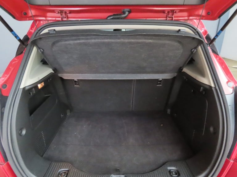 2018 Vauxhall Mokka X 1.4T Design Nav 5dr HATCHBACK PETROL Manual