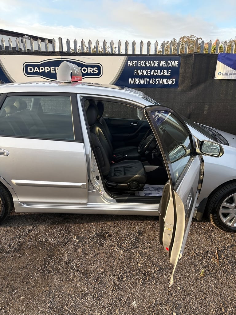 2005 Honda Civic 1.6 i-VTEC Executive 5dr Auto HATCHBACK PETROL Automatic