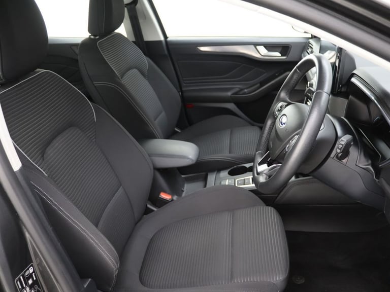 2021 Ford Focus 1.5 EcoBlue Titanium Hatchback 5dr Diesel Auto Euro 6 (s/s) (120 ps) Hatchback Di...