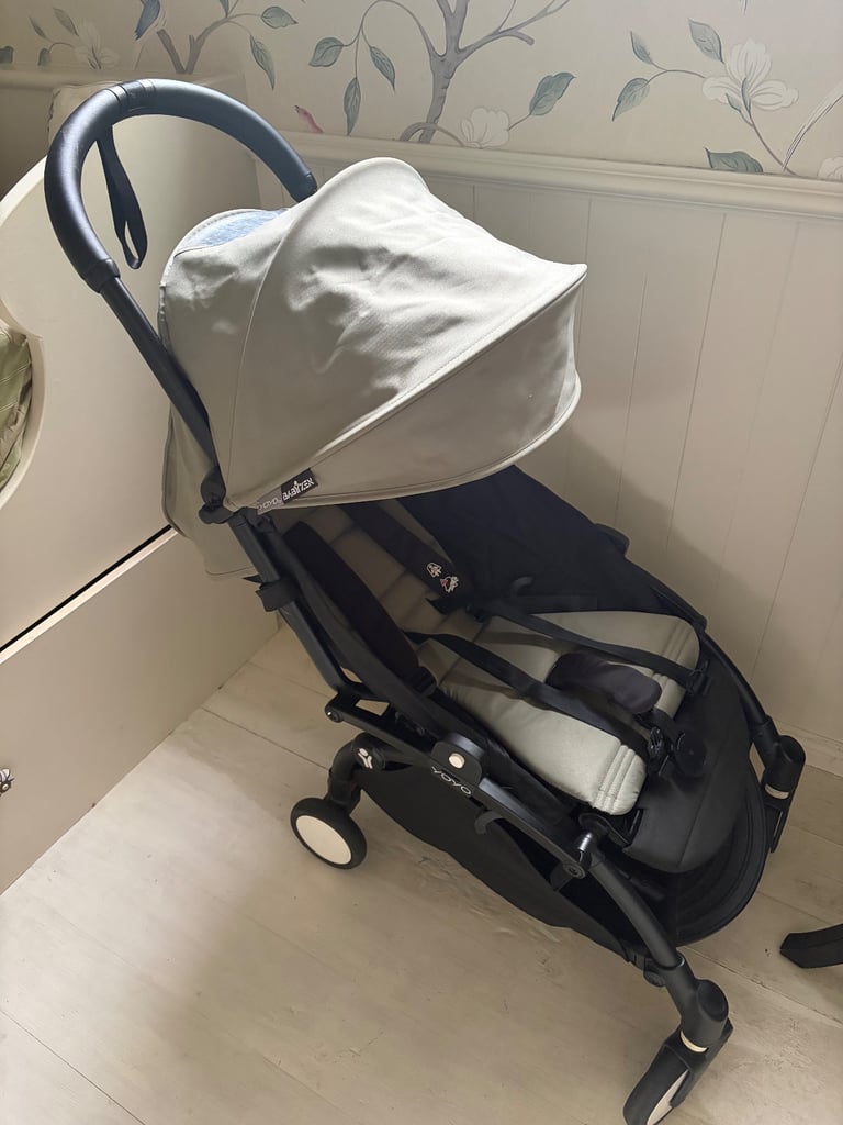 Babyzen yo-yo 2 inc car seat and new born pack