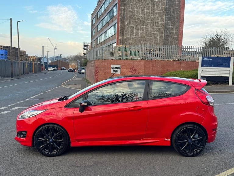 2016 Ford Fiesta 1.0 EcoBoost 140 Zetec S Red 3dr HATCHBACK Petrol Manual