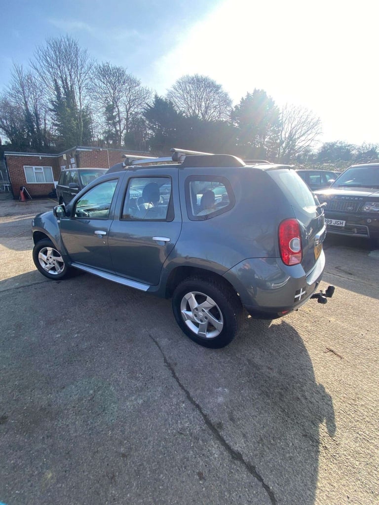 2013 Dacia Duster 1.5 dCi Laureate Euro 5 5dr SUV Diesel Manual