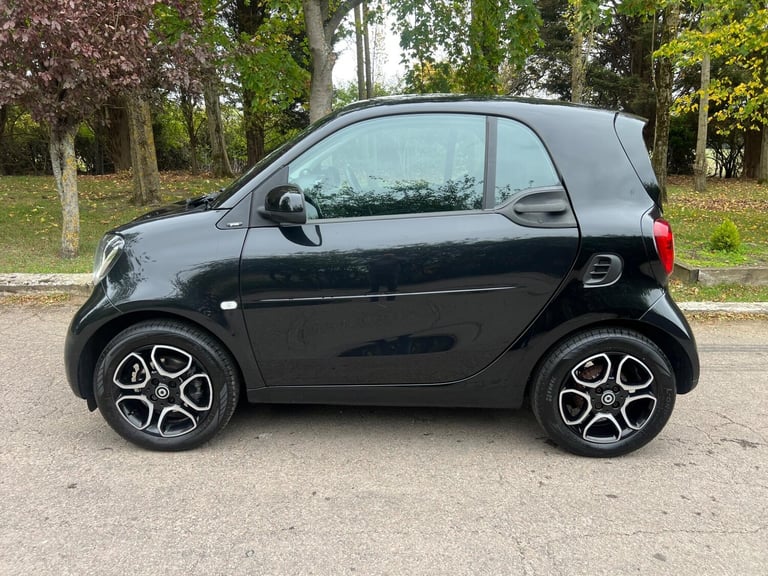 2019 smart fortwo 0.9T Prime (Premium Plus) Twinamic Euro 6 (s/s) 2dr COUPE Petrol Automatic