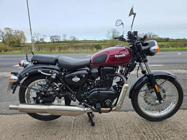 Benelli Imperiale 400 Euro 5 373cc