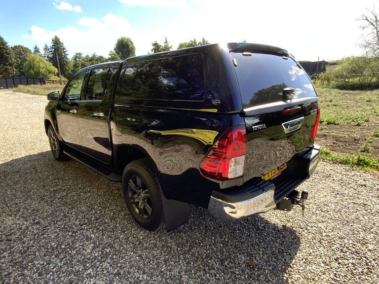 2023 Toyota Hilux 2.4 D-4D Icon Pickup Double Cab 4dr Diesel Auto 4WD Euro 6 (s/s) (150 ps) PICKU...