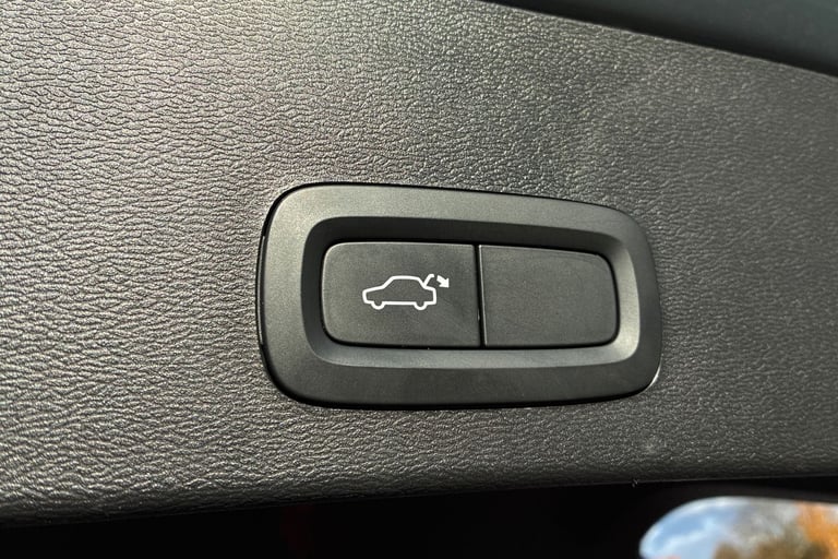 2021 Volvo XC40 92673 Estate Petrol Automatic