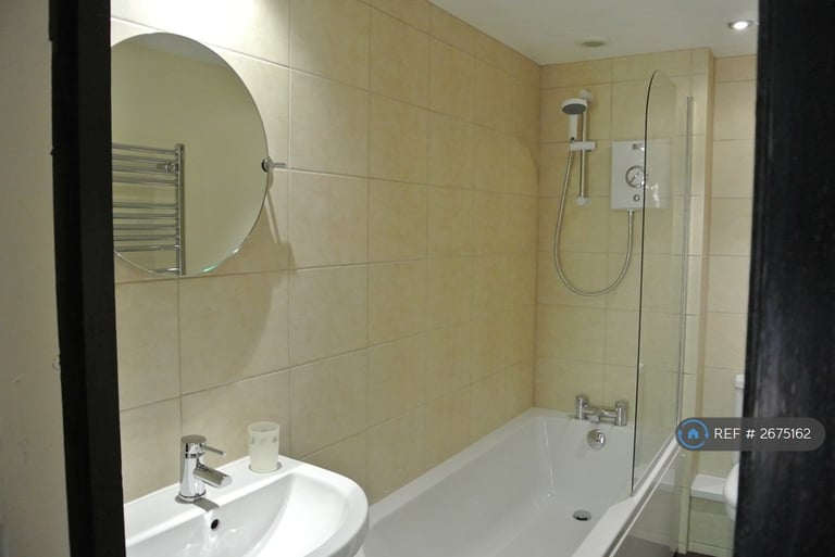 Studio flat in Frith Farm House, Faversham, ME13 (#2675162)