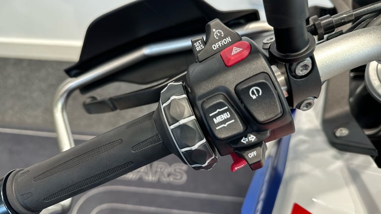 2025 BMW F900 24 Model Year BMW F900 GS DUEL Petrol Manual