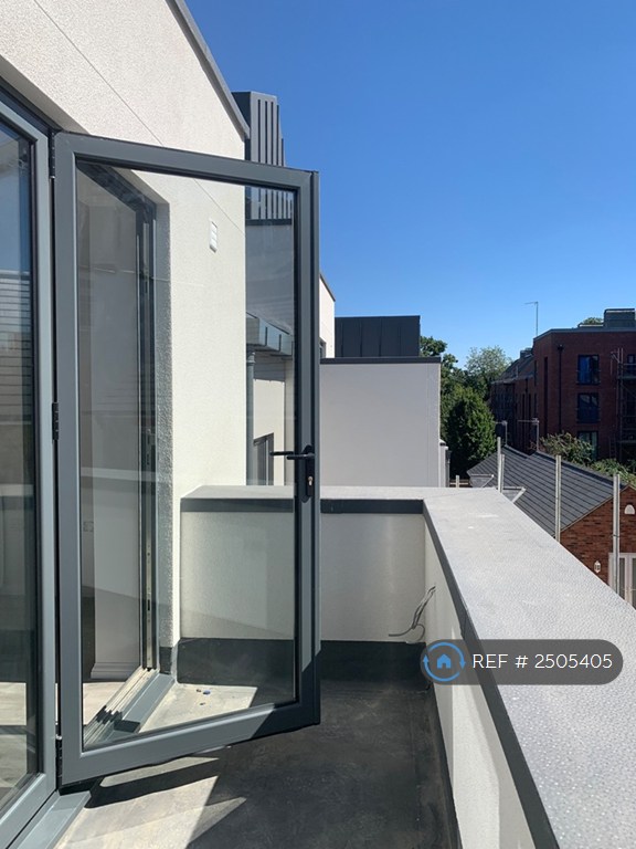 1 bedroom flat in Alder House, Buckingham, MK18 (1 bed) (#2505405)