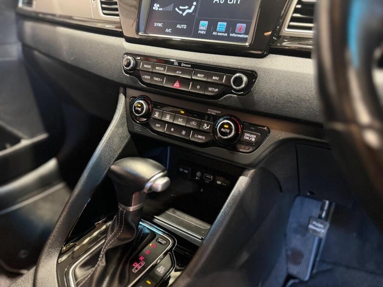 2019 Kia Niro 1.6 GDi 8.9kWh 3 DCT Euro 6 (s/s) 5dr ESTATE Petrol/Electric Hybrid Automatic