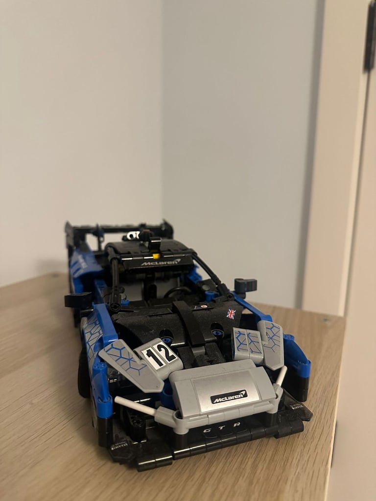 image for LEGO Technic McLaren Senna GTR
