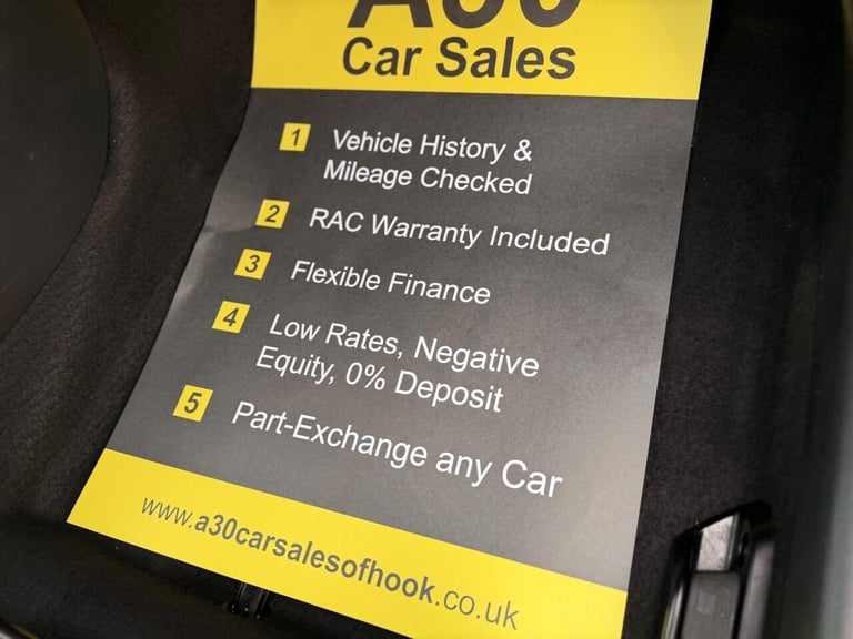 2015 Toyota Yaris 1.4 D-4D Icon Euro 6 5dr Hatchback Diesel Manual