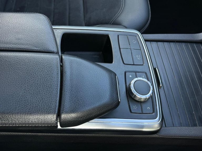 2015 Mercedes-Benz M-Class 2.1 ML250 BlueTEC AMG Line G-Tronic 4WD Euro 6 (s/s) 5dr ESTATE Diesel...