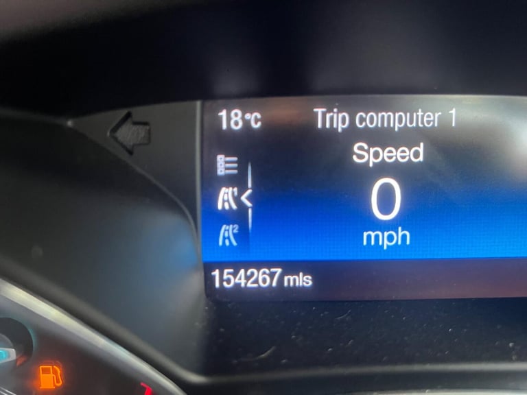 FORD FOCUS 1.6 TDCi Zetec Grey Manual Diesel 2015