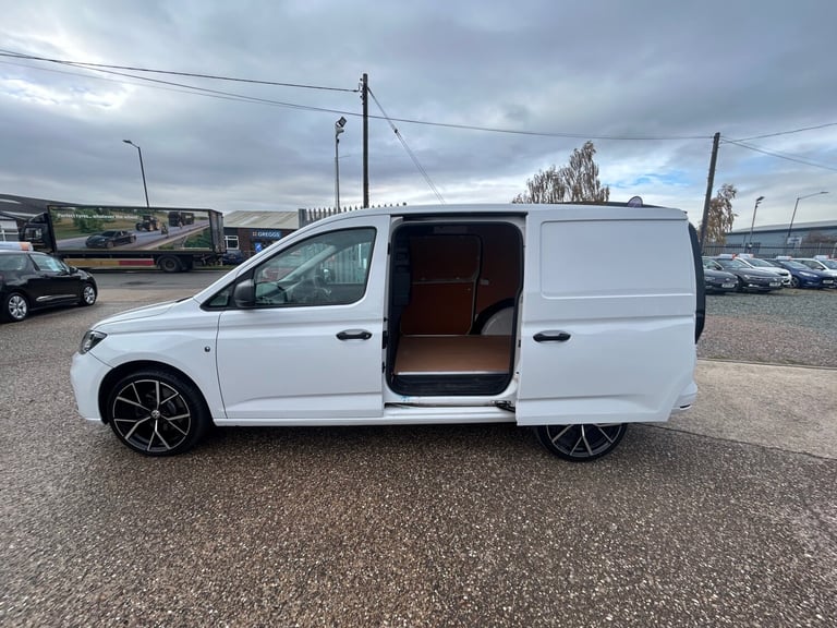 2021 Volkswagen Caddy Maxi 2.0 TDI 102PS Commerce Van PANEL VAN Diesel Manual