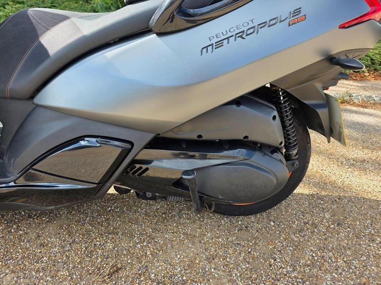 2014 Peugeot Metropolis 400 RS