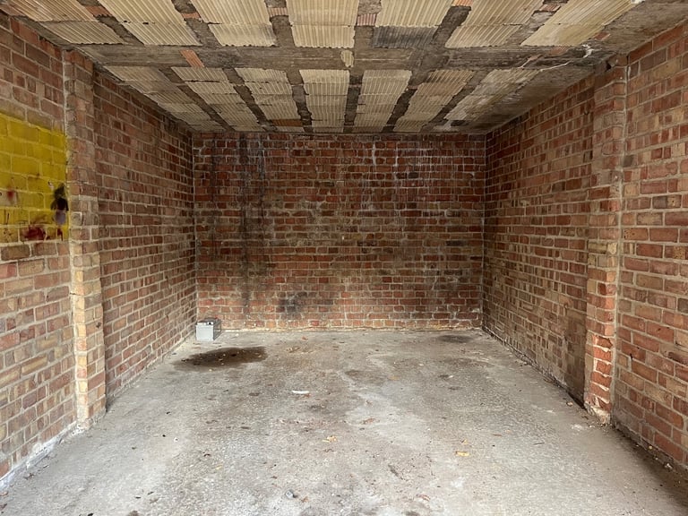 Large Lock-Up Garage to share in London Fields, Hackney E8. Perfect for motorbike