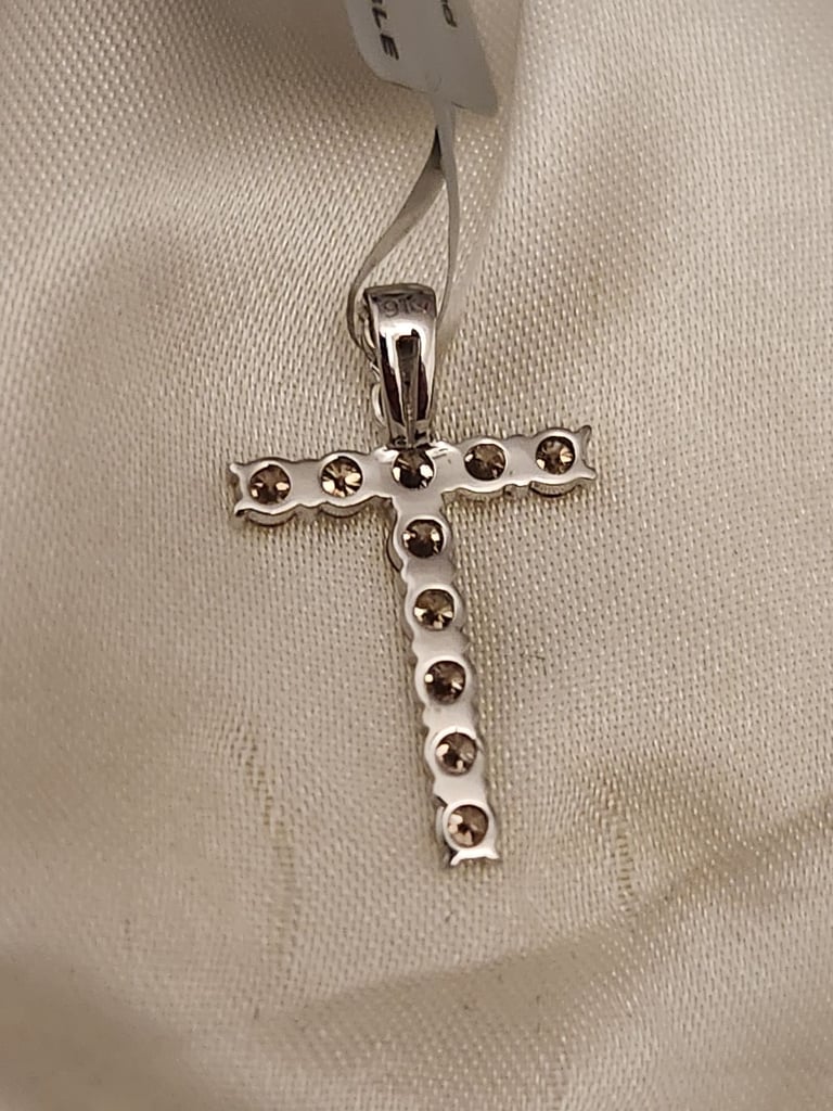 Cross 9ct Gold Diamond White Gold Cross champagne Diamonds Cross brand new 