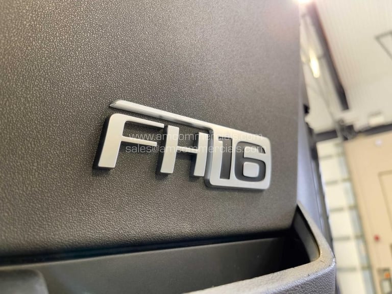 Volvo FH750 6x4 120t 3.2wb hub reduction double drive,i shift engine brake