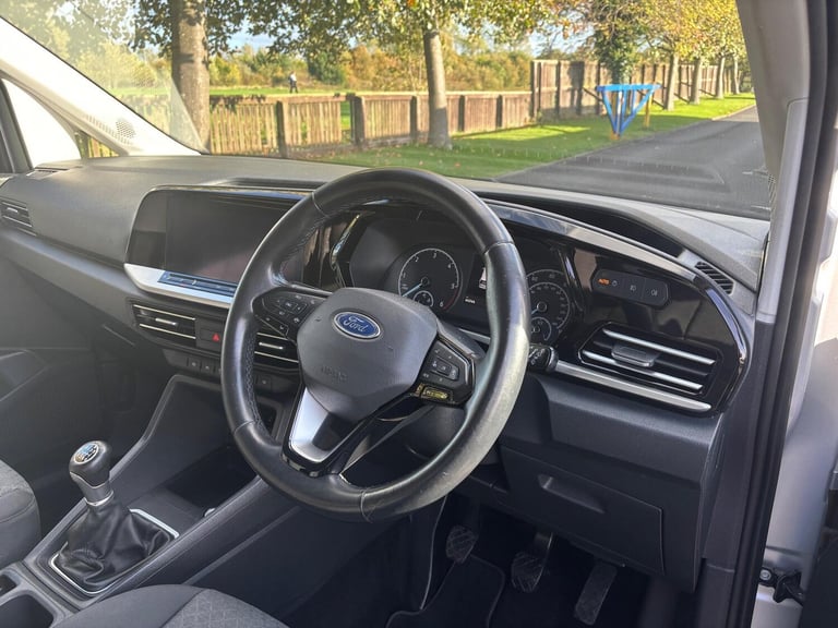 2022 Ford Tourneo Connect 2.0 EcoBlue Titanium Euro 6 (s/s) 5dr MPV Diesel Manual