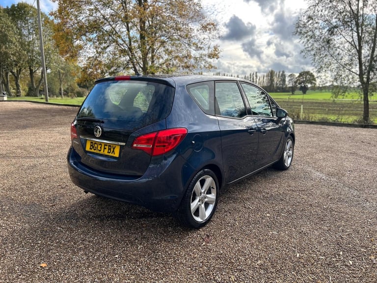 2013 Vauxhall Meriva 1.4 16V Exclusiv Euro 5 5dr MPV Petrol Manual