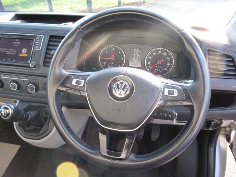 2019 Volkswagen Transporter 2.0 TDI BMT 102 Highline Van Euro 6 PANEL VAN DIESEL Manual