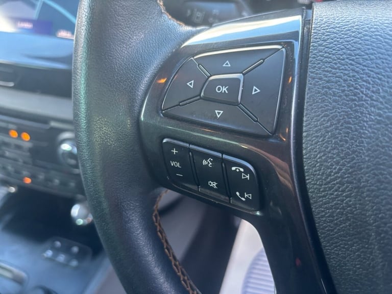 2020 Ford Ranger 2.0 EcoBlue Wildtrak in silver, 56,000 miles, 2 owners, Euro 6 ULEZ, 4x4, a PICK...