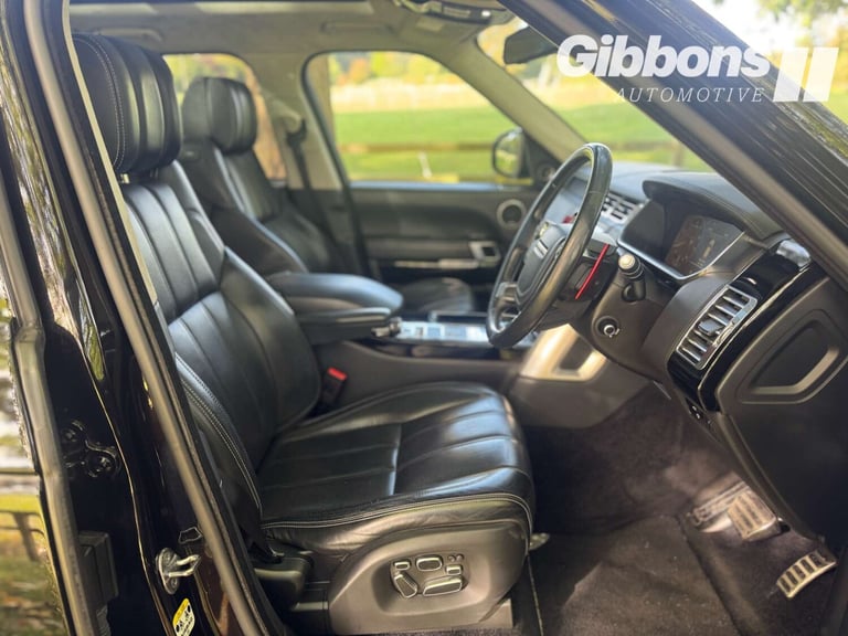 2015 Land Rover Range Rover 5.0 Range Rover Autobiography V8 Auto 4WD 5dr SUV Petrol Automatic