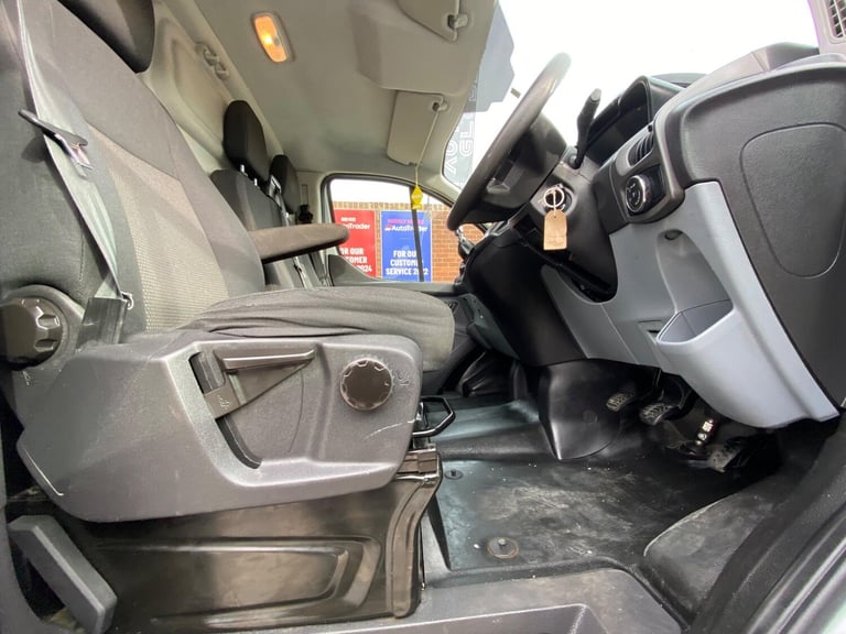 2017 Ford Transit Custom 2.0 TDCi 270 L1 H1 5dr PANEL VAN Diesel Manual