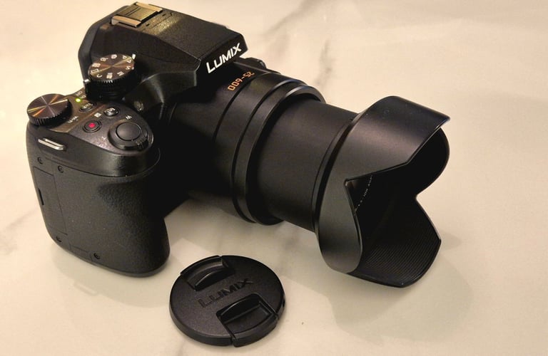 Panasonic lumix fz330 bridge camera 