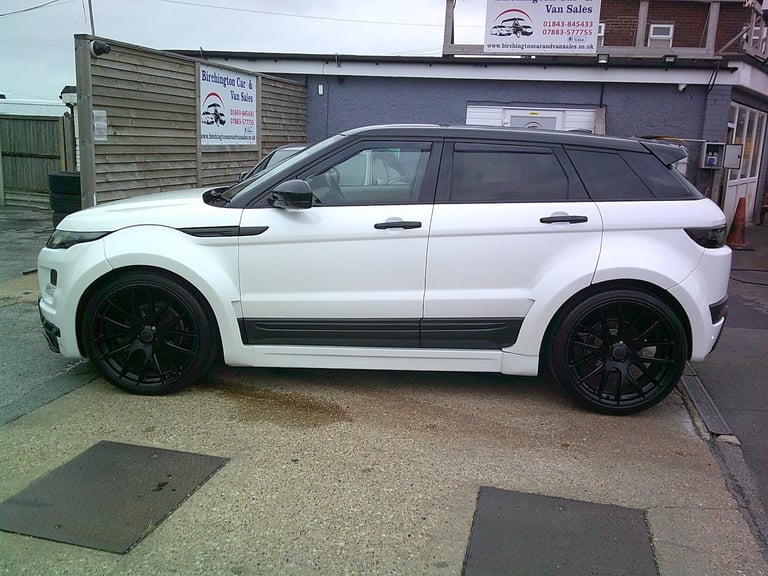 2014 Land Rover Range Rover Evoque  EVOQUE AUTO OVERFINCH WIDE ARCH KIT 22'' WHEELS CAMBELT DONE ...