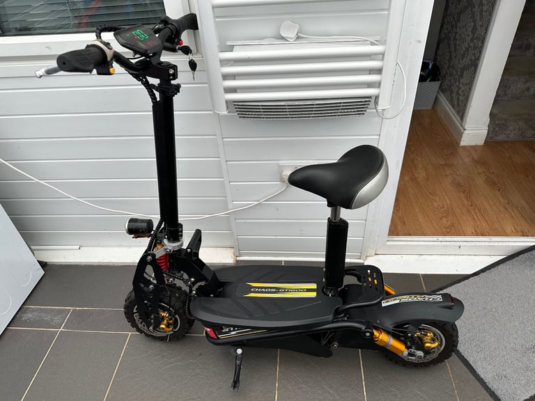 Electric scooter A Chaos GT1600 sport - Black