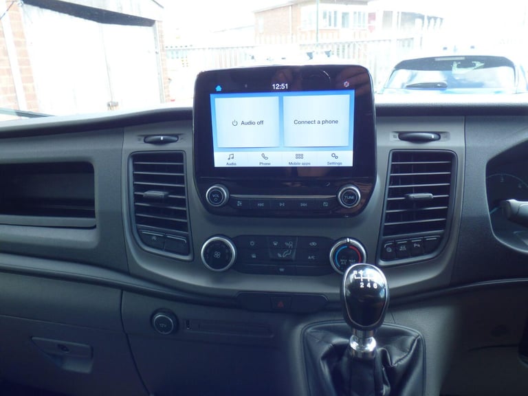 FORD TRANSIT 2.0 Transit Trend Van 350 L2 2.0L EcoBlue 130PS FWD 6 Speed Manual