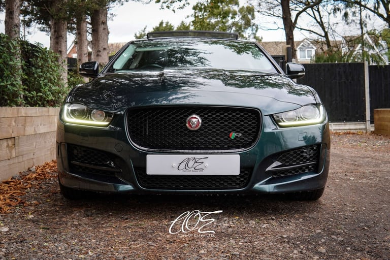 2016 Jaguar XE 2.0 XE R-Sport i Auto 4dr Saloon Petrol Automatic