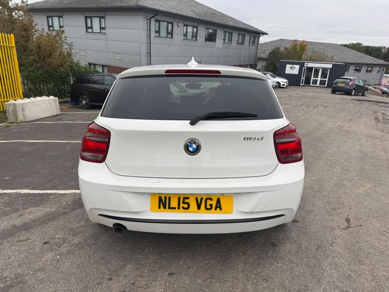 2015 BMW 1 Series 2.0 116d Sport Euro 5 (s/s) 5dr HATCHBACK Diesel Manual