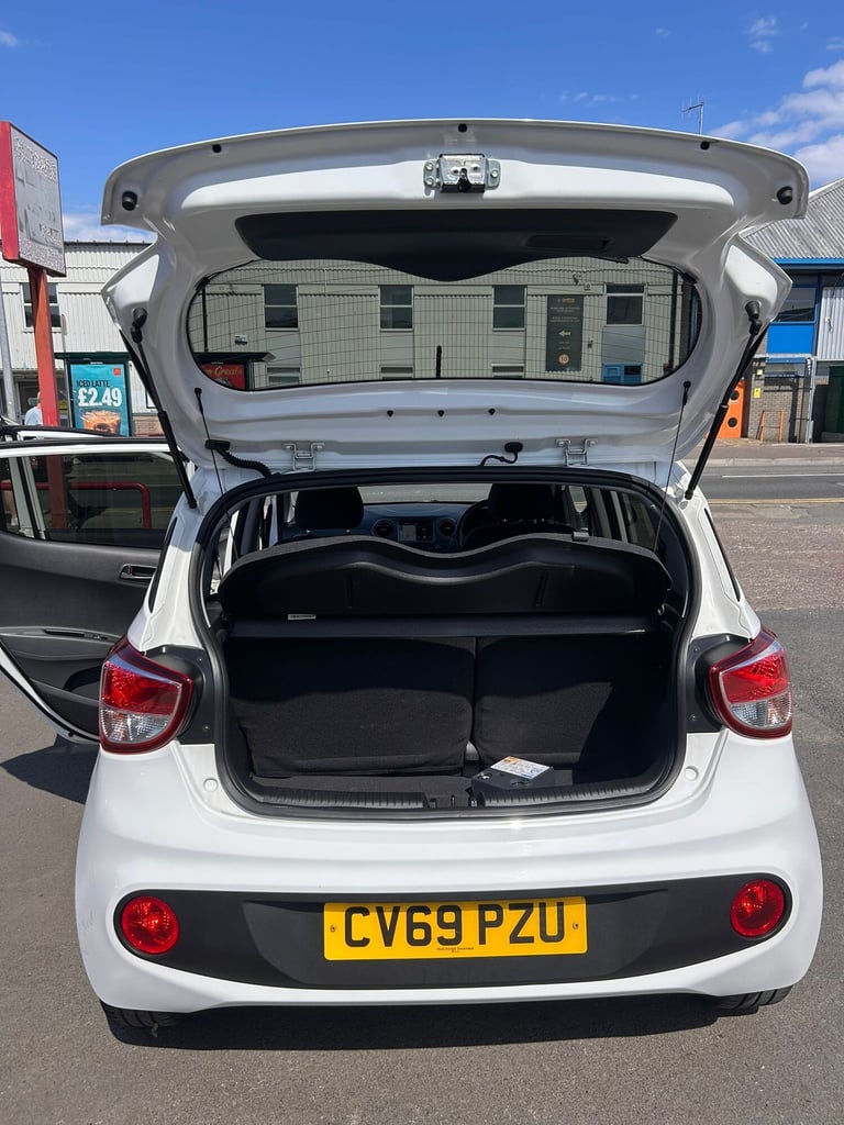 2019 Hyundai i10 1.0 Play 5dr HATCHBACK Petrol Manual