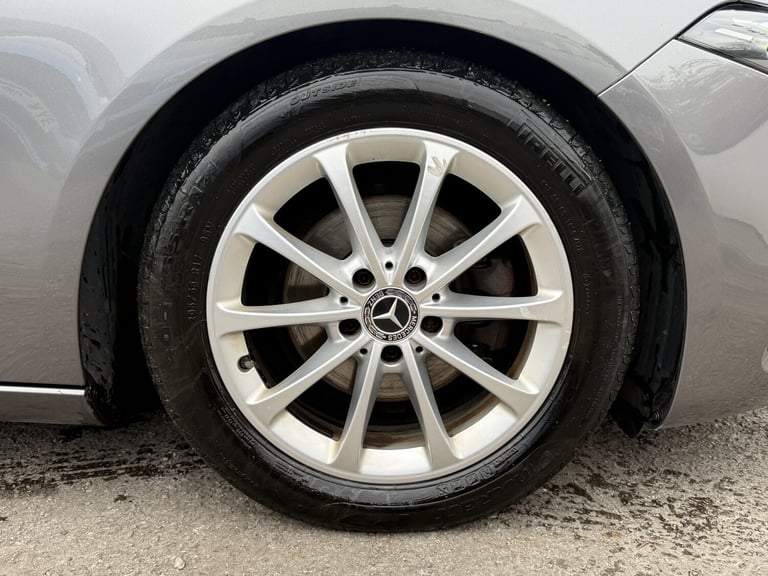 MERCEDES-BENZ A CLASS 1.5 A180d Sport 2019