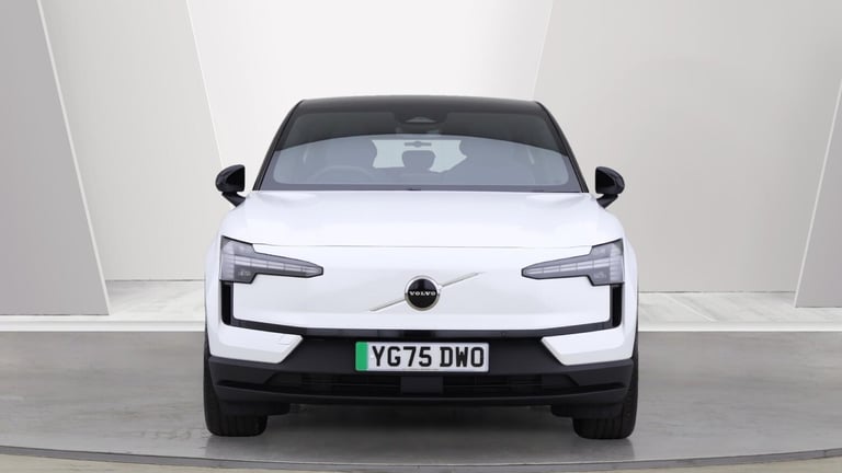 2025 Volvo EX30 Twin Performance Plus (Harman Kardon Sound, Apple CarPlay, BLIS) ESTATE Electric ...