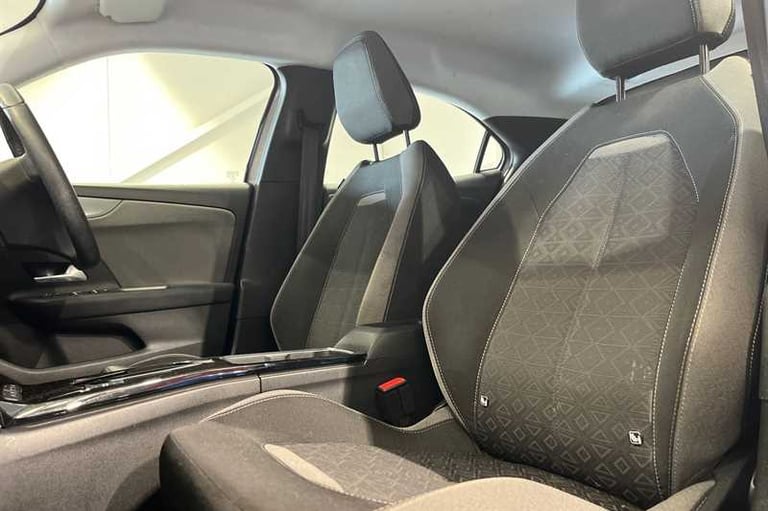 2021 Vauxhall Mokka 100kW SE Nav Premium 50kWh 5dr Auto HATCHBACK ELECTRIC Automatic