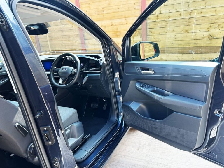 2024 Ford Tourneo Connect 2.0 EcoBlue Titanium 5dr Auto [7 seat] MPV DIESEL Automatic