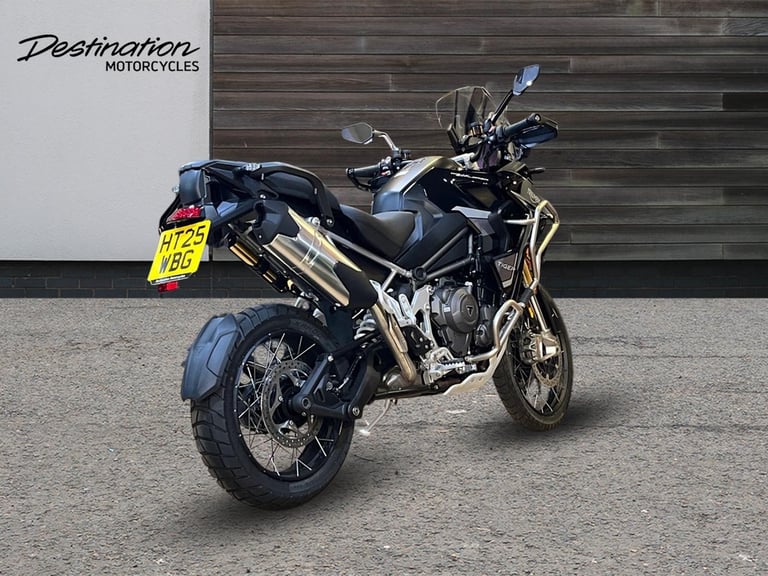 2025 Triumph Tiger 1200 RALLY EXPLORER STANDARD COLOUR Petrol black 6 Speed