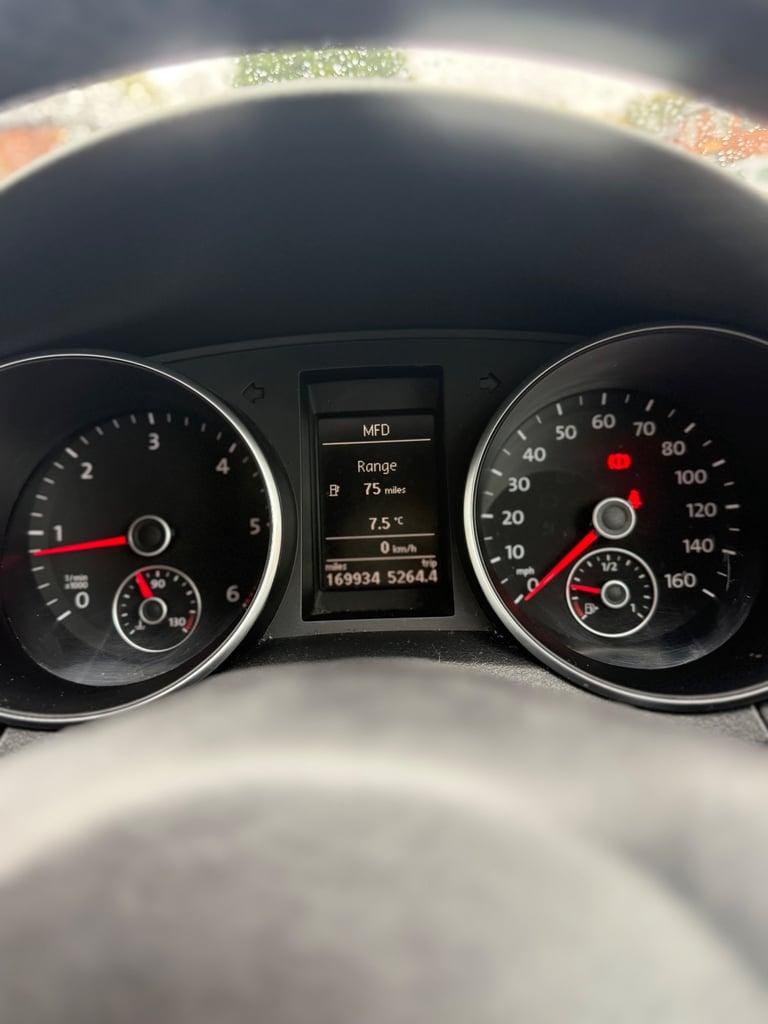 🚗 2011 Volkswagen Golf 1.6 TDI Match Edition BlueMotion 