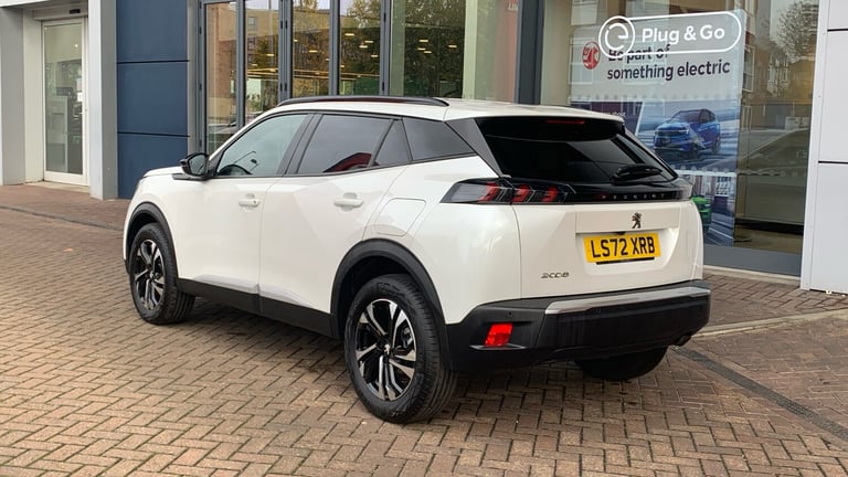 2022 Peugeot 2008 1.2 PureTech Allure Premium + SUV 5dr Petrol Manual Euro 6 (s/s) (100 ps) SUV P...