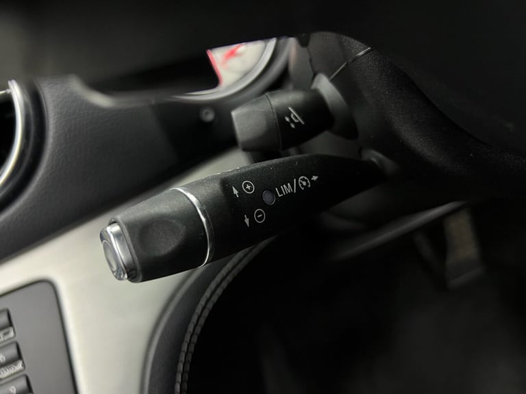 2013 Mercedes-Benz SL 3.5 SL350 AMG Sport Convertible 2dr Petrol G-Tronic Euro 5 (s/s) (306 ps) C...