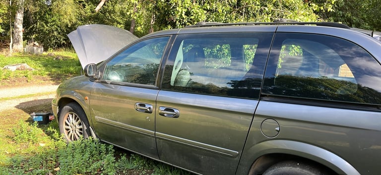Chrysler voyager for spares or repair